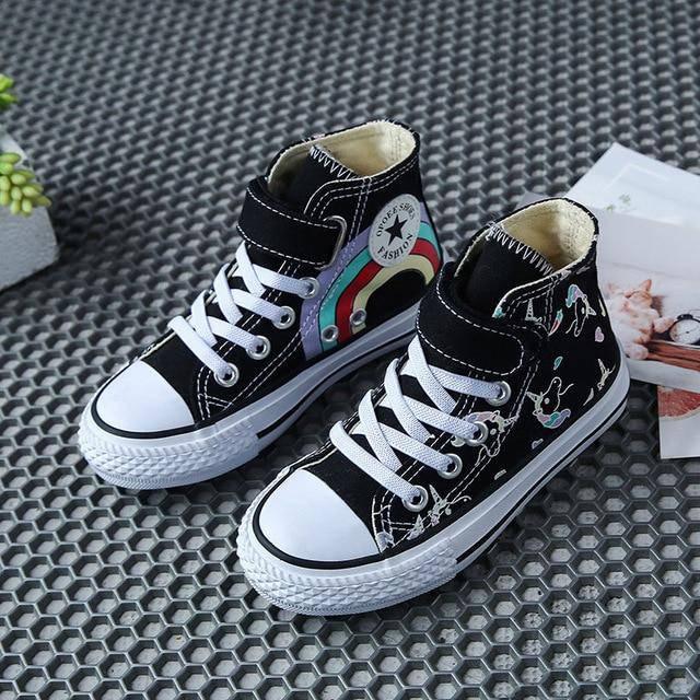 Chaussures Licorne<br> Haute type Converse - Une Licorne