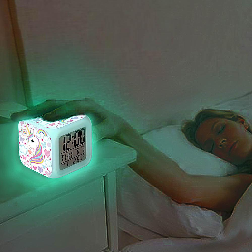 Horloge électronique licorne qui change de couleur - Licorne
